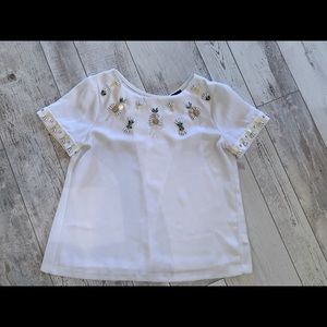 2x$15 BR pineapple 🍍 detail shirt